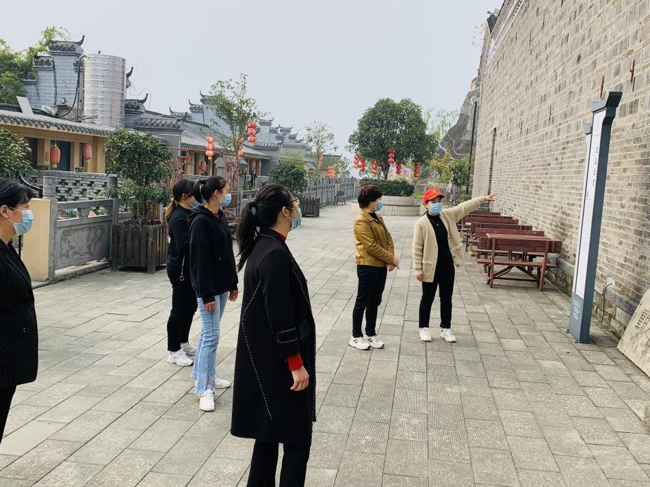 文明旅游在景区蔚然成风