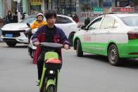 享单车很方便　骑行不要太随便